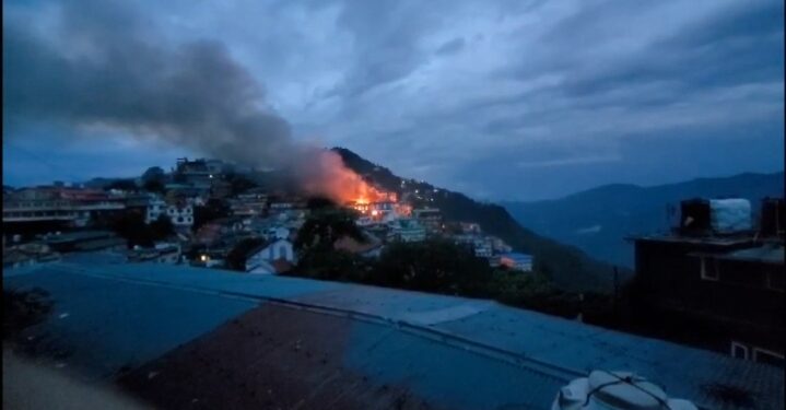 मसूरी के जिस होटल में किंग कोंग और दारा सिंह के बीच हुई थी कुश्ती जलकर हुआ खाक, कर्मचारी घायल बाल-बाल बचा मालिक