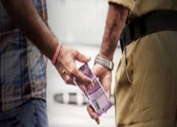 धर्मनगरी हरिद्वार में मित्र पुलिस का अधर्मी काम, दरोगा फरार, पीआरडी जवान पहुंचा हवालात