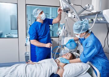 Health: उत्तरकाशी जिला अस्पताल में बनेगी क्रिटिकल केयर यूनिट, वित्त व्यय समिति की बैठक में मिली हरी झंडी