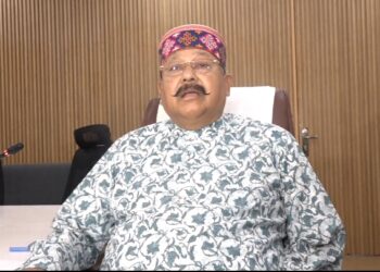 Video: केदारनाथ में कथित सोना चोरी विवाद को लेकर सतपाल महाराज का बड़ा बयान, नई बहस को दे रहा है जन्म!