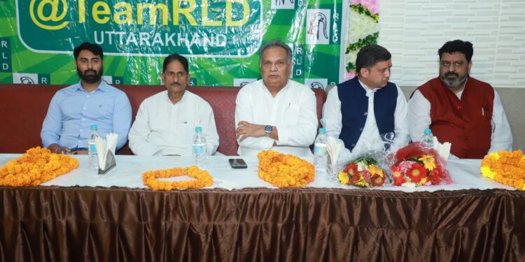 Joining: उत्तराखंड में RLD के विस्तार के बाद जॉइनिंग का सिलसिला जारी, डोईवाला में कई लोगों ने थामा रालोद का दामन