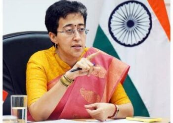 Delhi CM: जानिए कौन हैं दिल्ली की नई सीएम आतिशी।