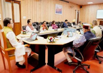 बड़ी खबर: पूर्व विधायकों की बल्ले बल्ले पेंशन में बढ़ोतरी पर धामी कैबिनेट की मुहर, जानिए अन्य फैसले।