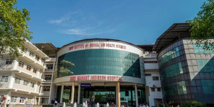 श्री महंत इन्दिरेश अस्पताल ने पेश की डिजिटल हेल्थ सेवा – अब ऑनलाइन अपॉइंटमेंट लें