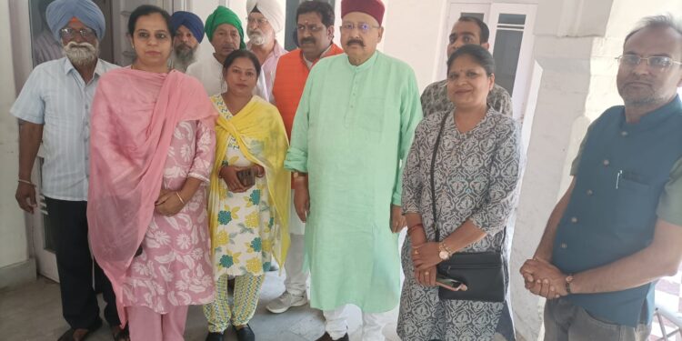 पर्यटन मंत्री से मिला रालोद प्रतिनिधिमंडल, मातृ-पितृ तीर्थाटन योजना में अनियमितताओं को लेकर जताई चिंता