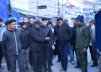 मुख्य सचिव ने केदारनाथ धाम का किया निरीक्षण, पुनर्निर्माण कार्यों की समीक्षा की…