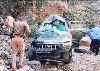 कैंचीधाम मार्ग पर दर्दनाक सड़क हादसा, 3 की मौत, कई घायल!